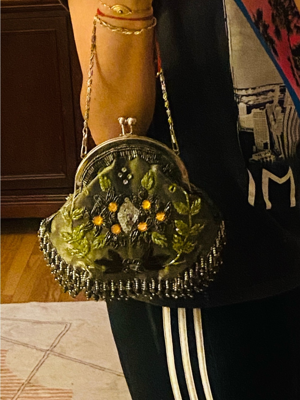 For Renewredo - Vintage Beaded Floral Kisslock Evening Bag Olive Green | 2 chain - Picture 9 of 10